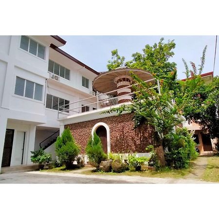 Hotel OYO 799 Ddd Habitat Iloilo Extérieur photo